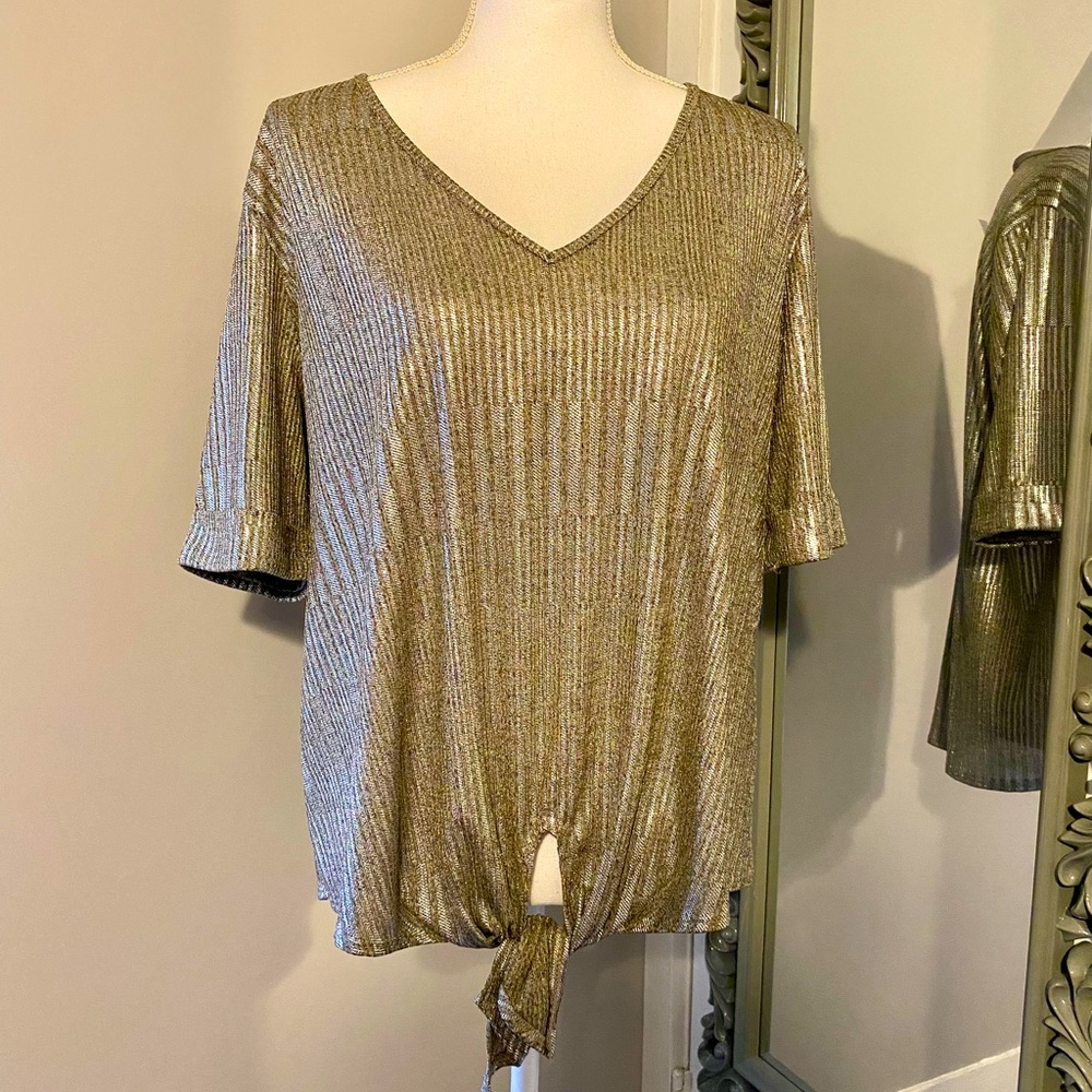 Silver 3/4 blouse. Size L
